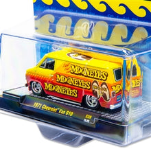 Load image into Gallery viewer, 1/64 M2 MACHINES X MOONEYES VANNING A GO, GO!
