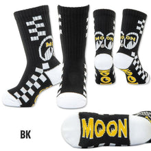 Load image into Gallery viewer, KIDS MOON CHECKER LINE SOCKS