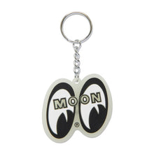 Load image into Gallery viewer, MOONEYES EYEBALL KEYRING GLOW IN THE DARK