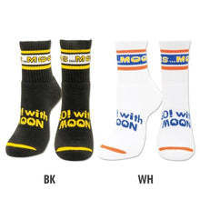 Load image into Gallery viewer, MOON LINE SHORT SOCKS