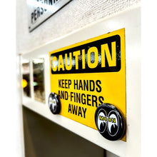 Load image into Gallery viewer, MOON EYEBALL CAN MAGNET SET