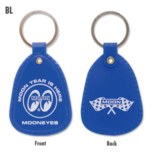 Load image into Gallery viewer, MOON SHOEHORN KEYRING