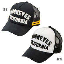 Load image into Gallery viewer, MOON FELT PATCH MESH CAP