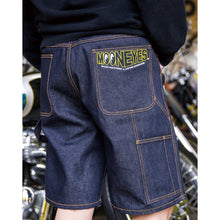 Load image into Gallery viewer, MOON PAINTER HALF PANTS
