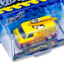 Load image into Gallery viewer, 1/64 M2 MACHINES X MOONEYES VANNING A GO, GO!
