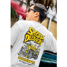 Load image into Gallery viewer, [LIMITED] MOONEYES SPECIAL DELIVERY T-SHIRT
