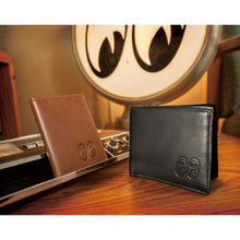 Load image into Gallery viewer, MOON CLASSIC LEATHER WALLET
