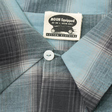 Load image into Gallery viewer, MOON EQUIPPED LIGHTWEIGHT LONG SLEEVE SHIRT
