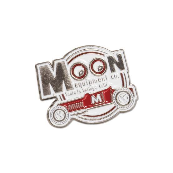 MOON Hat Pin Red Roadster